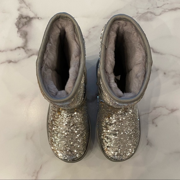 UGG Silver Gold Classic Short Flip Sequin Cosmos - Picture 5 of 15